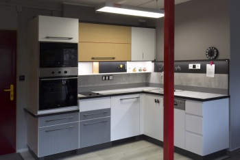 Celkov pohled na novou kuchy